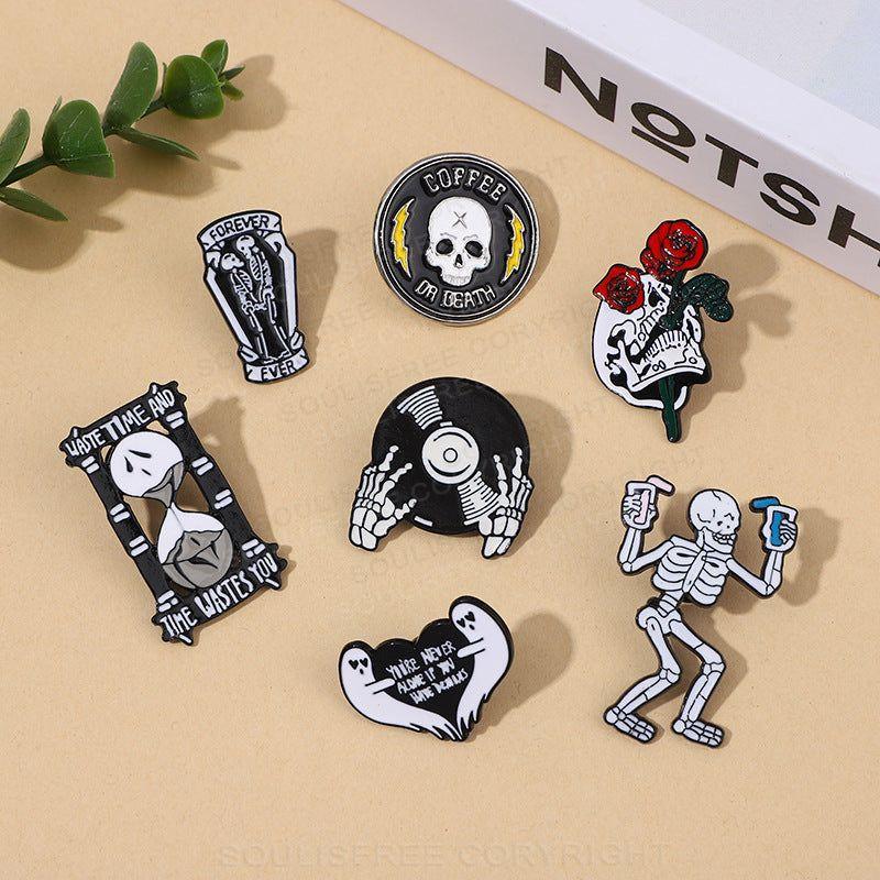 Punk Skull Pins